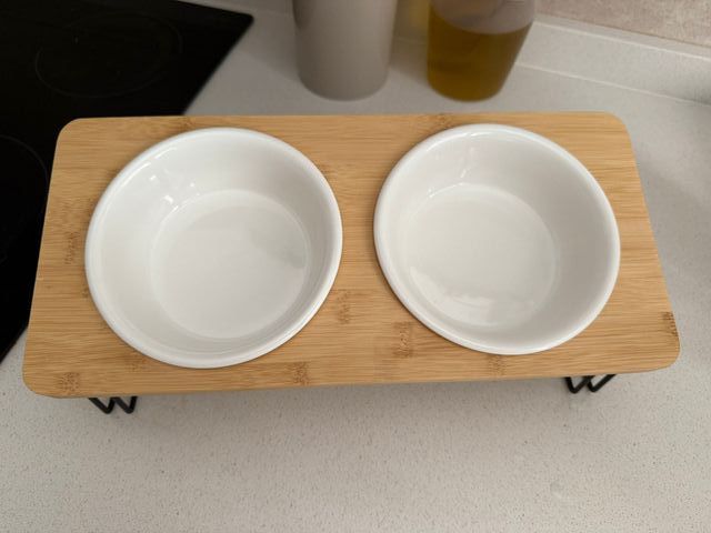 Comedero para mascotas