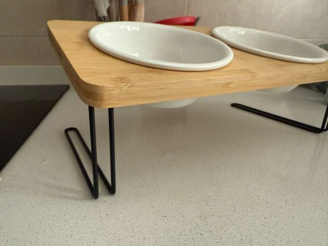 Comedero para mascotas