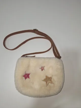 Bolso infantil peludo con estrellas