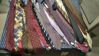 Lote de corbatas multicolor