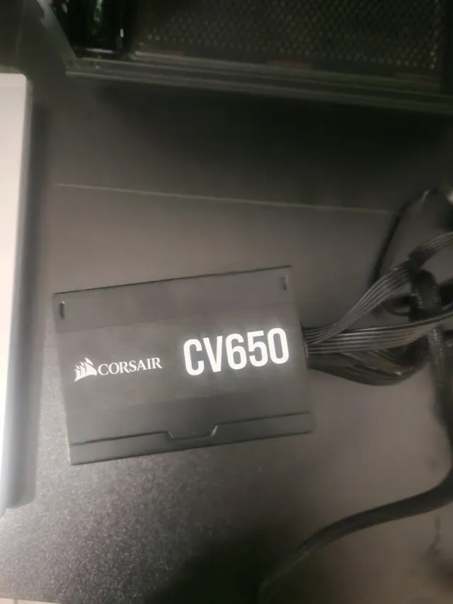 Alimentatore Corsair CV650W prezzo trattabile