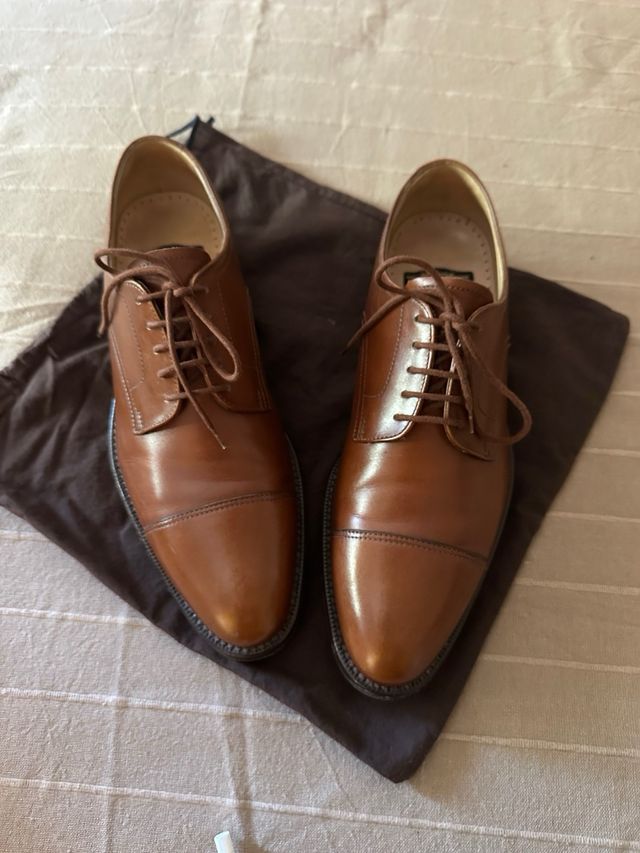 Scarpe uomo stringate marroni