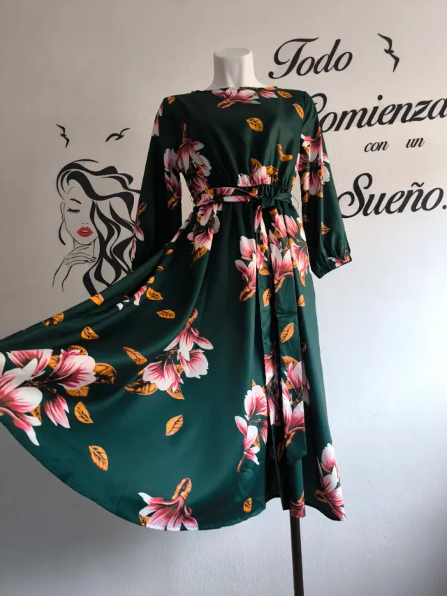 Vestido midi estampado floral
