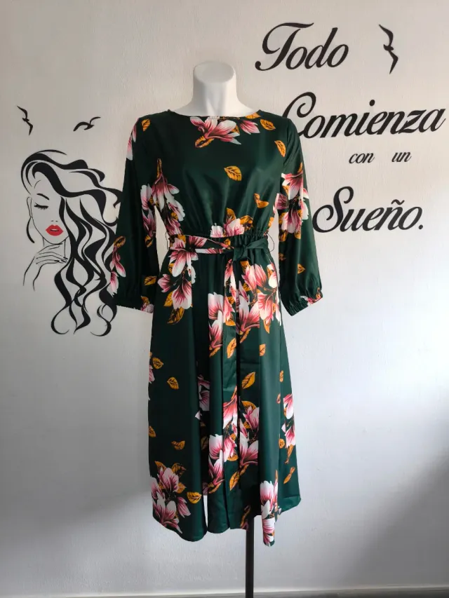 Vestido midi estampado floral