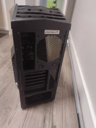 Torre PC Gaming Zalman Negra