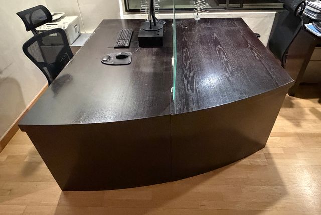 Par de escritorios a medida