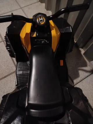 Quad Feber 12V Negro y Amarillo