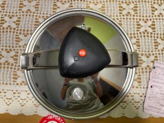 Olla Rápida Magefesa Star Bombeada 6L