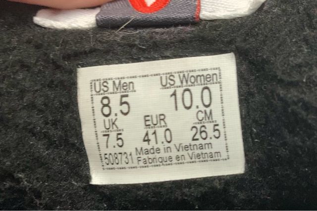 Zapatillas Vans SK8-Hi Beige y Negras