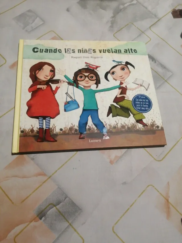 Cuando las niñas vuelan alto / When Girls Fly H...