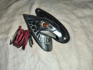 Águila para guardabarros de moto