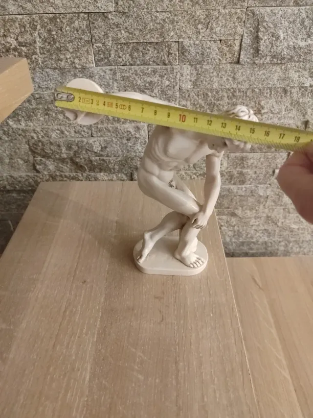 Figura Resina Discóbolo, 21cmtros de altura