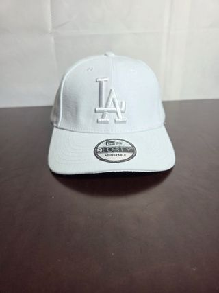 Gorra New Era LA Blanca ajustable