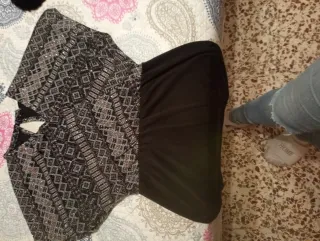 Vestido fiesta corto plateado y negro