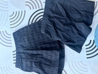 Pantalones cortos a cuadros negros