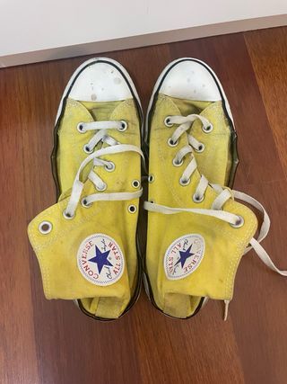 Converse Amarillas Altas