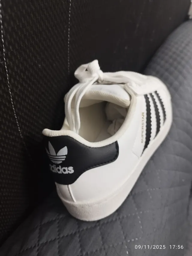 Adidas Superstar Talla 35 NO OG