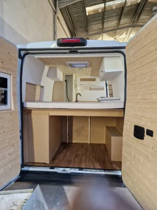 Reparación y camperización de furgonetas al gusto