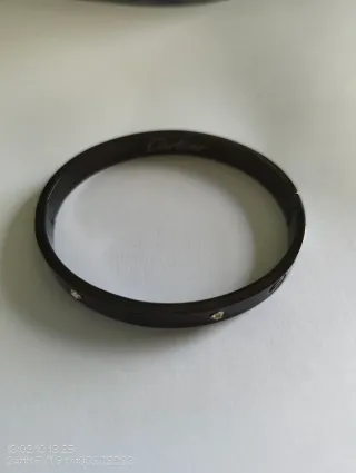 Pulsera Cartier LOVE Negra y Dorada