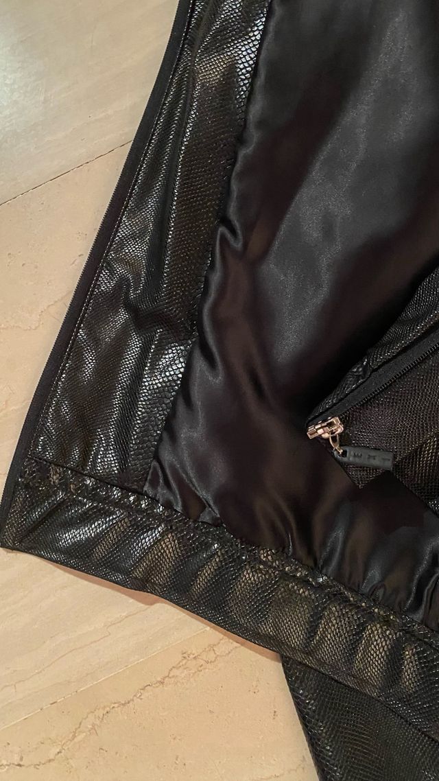 Chaqueta de cuero brillante caballero