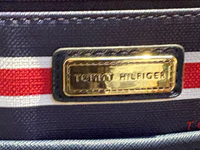 Bolso bandolera Tommy Hilfiger rayas