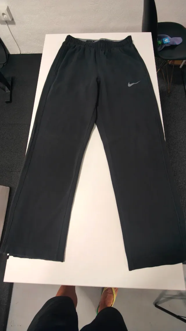 Pantalón chándal Nike Negro
