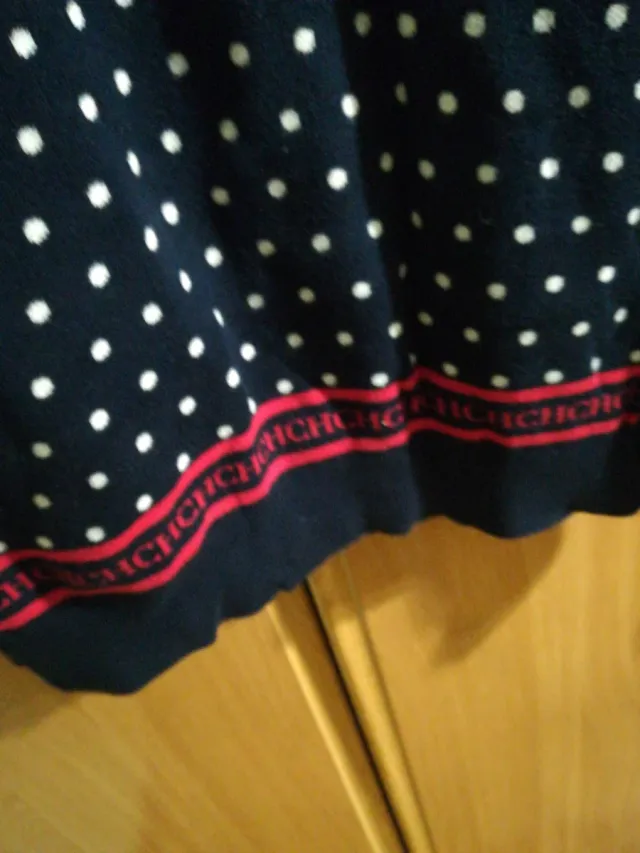 Jersey Carolina Herrera lunares azul y blanco