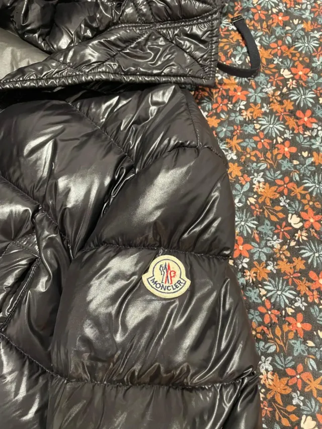 Chaqueta Moncler Negra Talla XS