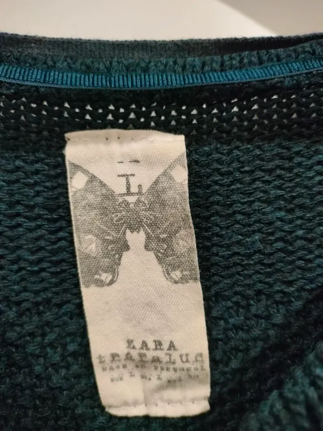 Vestido azul verdoso tejido sin mangas