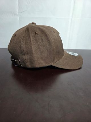 Gorra New Era LA Marrón