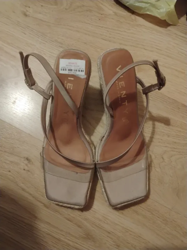 Cuñas Verano Vienty Talla 38 Beige Precio negociab