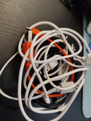 Lote Cables USB Varios Colores