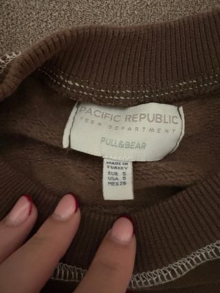 Sudadera Arizona Pull&Bear Marrón