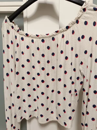 Blusa manga larga lunares