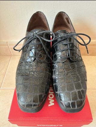 Zapatos Wonders Blucher Piel Cocodrilo Negro