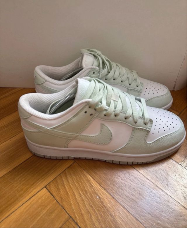 Nike Dunk Low menta y Blanco