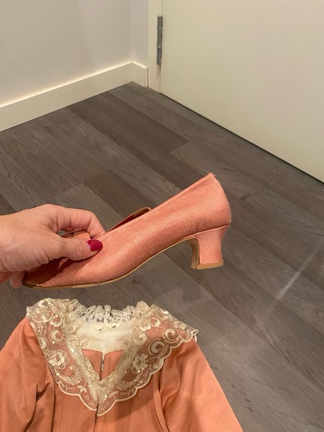 Traje Fallera Niña Rosa y Crema