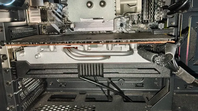 Tarjeta Gráfica Rx5700XT 8Gb Ddr6