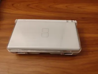 Consola Nintendo DS Blanca + 3 Juegos + funda