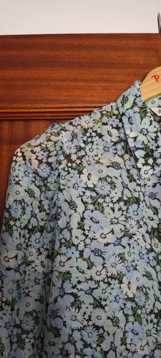 Camisa floral manga larga