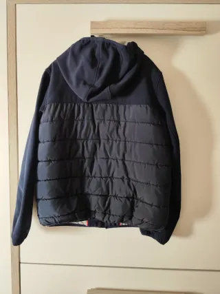 Cazadora azul marino chico Talla 15-16 años, 172cm