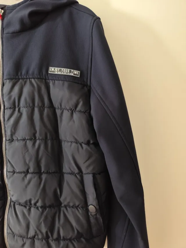 Cazadora azul marino chico Talla 15-16 años, 172cm