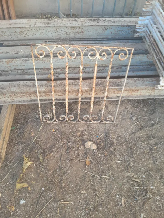 Lote 3 rejas modernistas 59x57