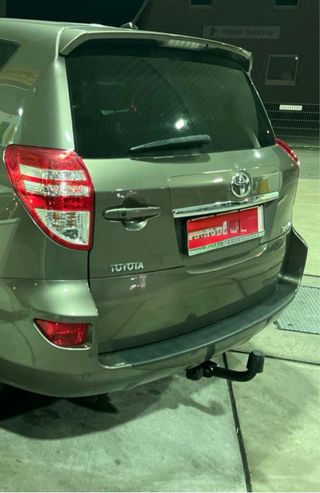 Enganche de remolque Westfalia Toyota RAV4 III