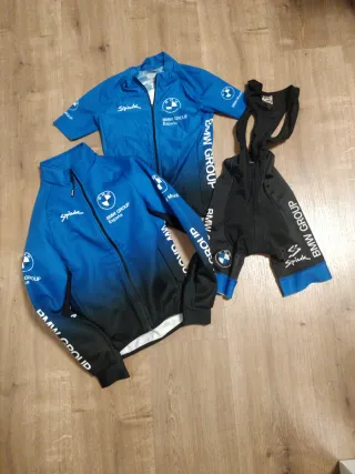 Conjunto Ciclismo BMW marca Spiuk