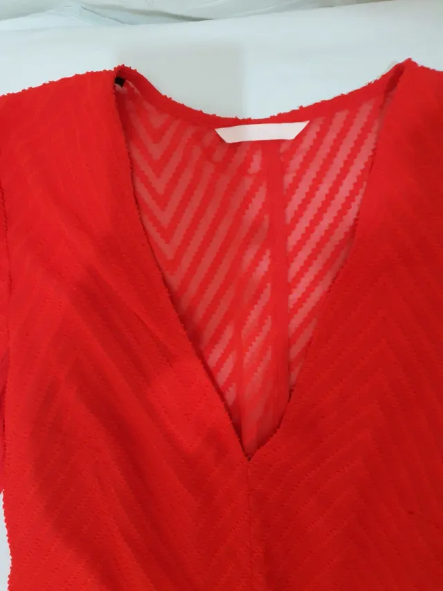 Vestido rojo largo con estampado