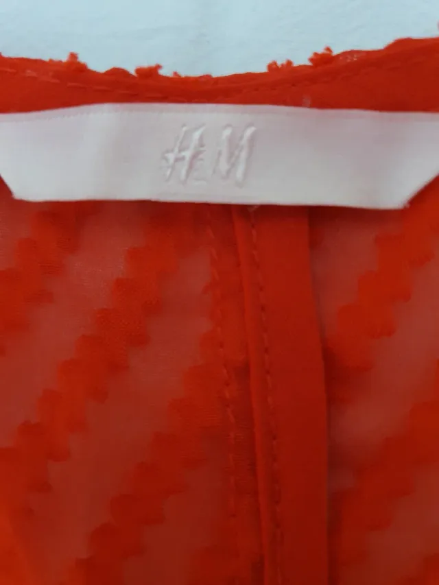 Vestido rojo largo con estampado