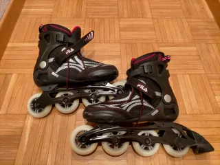 Patines Fila Mujer Talla 39 usados solo un día.