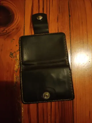 Cartera de cuero para hombre