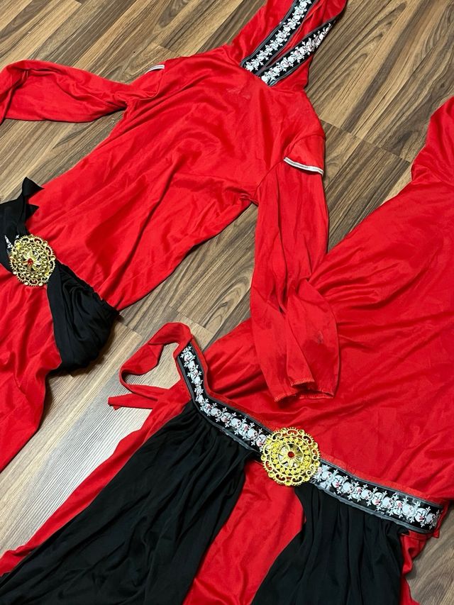 Caja Misteriosa Disfraces